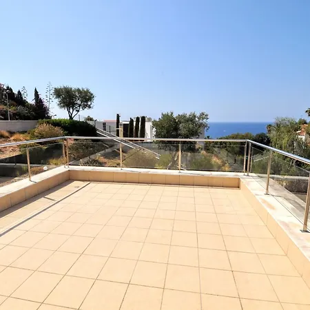 Tortuga Villa Lloret de Mar